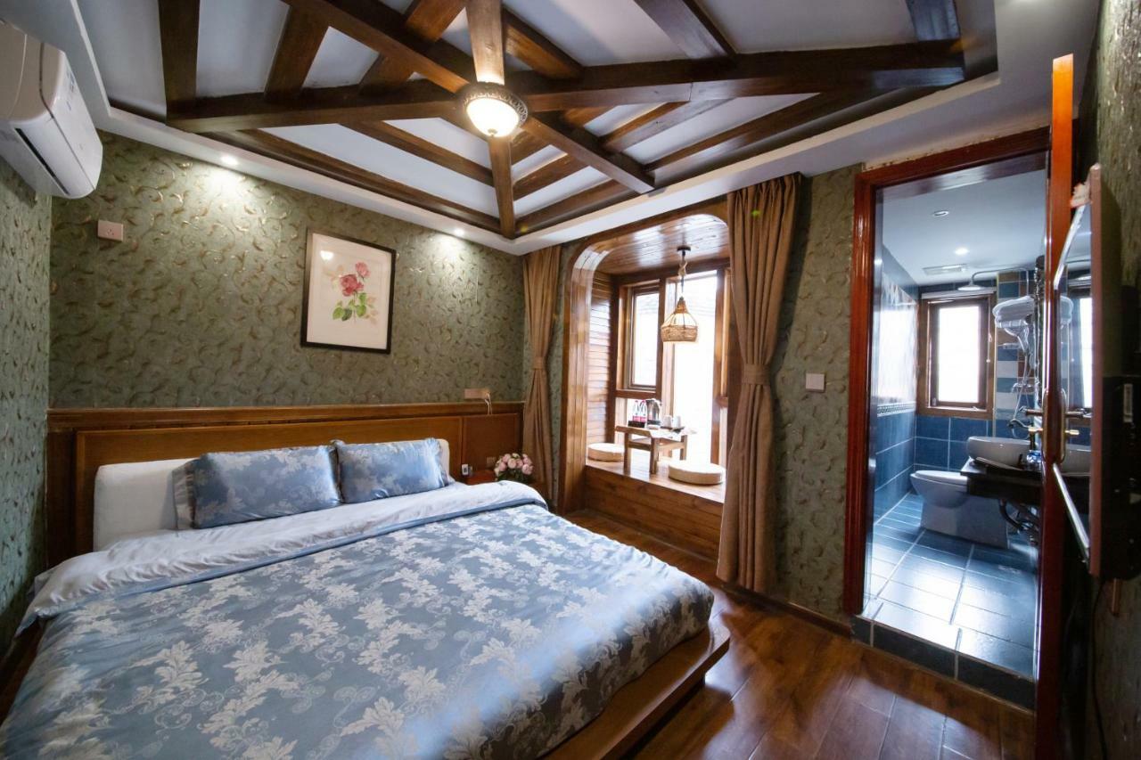 Flower Time Inn Fenghuang Εξωτερικό φωτογραφία