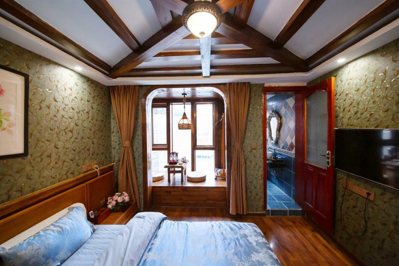 Flower Time Inn Fenghuang Εξωτερικό φωτογραφία